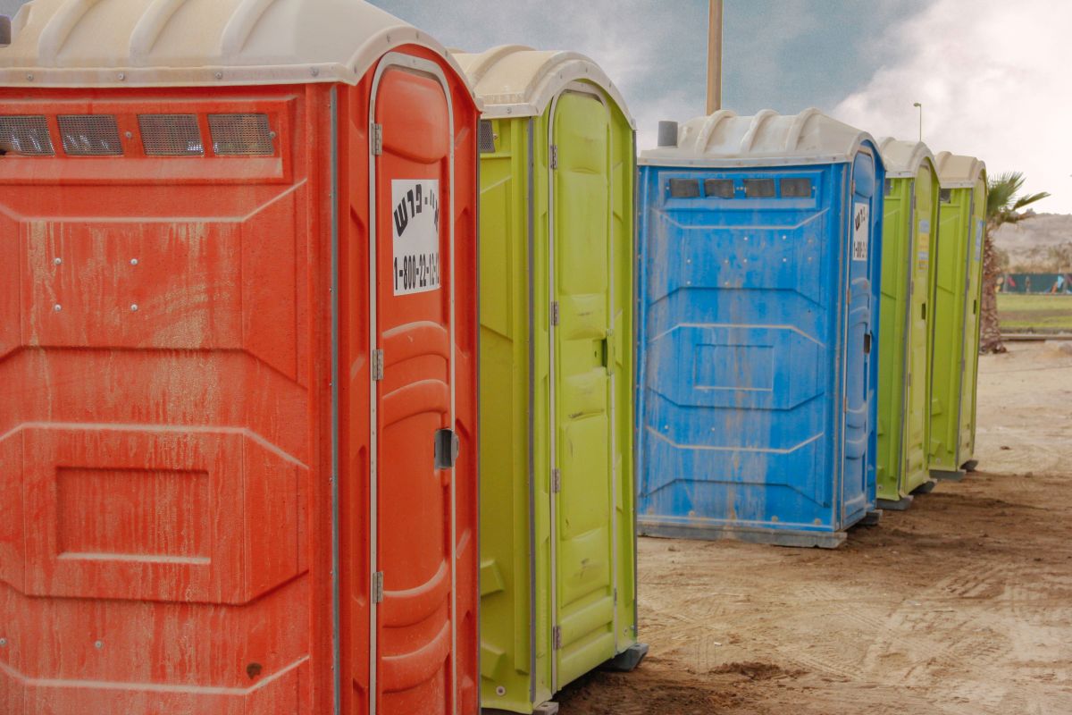 porta potty